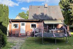 Teilmodernisiertes Siedlungshaus mit großem Garten und Garage – Die vollständige Adresse der Immobilie erhältst du vom Anbieter., 22415 Langenhorn, Hamburg – Vorschaubild 9