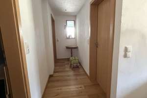 Ältere Doppelhaushälfte, nett renoviert und voller Charme – in begehrter Wohnlage – Bettinaweg 3, 84034 West, Landshut – Vorschaubild 10