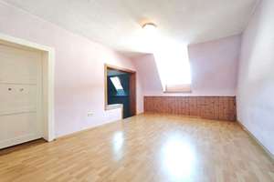 „Viel Raum für Wohnen und Arbeiten – Haus mit Scheune und großem Hof“ – Die vollständige Adresse der Immobilie erhältst du vom Anbieter., 67434 Diedesfeld, Neustadt an der Weinstraße – Vorschaubild 10