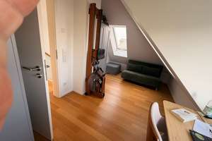 Lichtdurchflutetes Penthouse : 3-Zimmer-Wohnung mit Süd-West-Balkon – Esmarchstraße 31a, 80999 Untermenzing, München – Vorschaubild 17