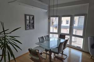Lichtdurchflutete 2,5-Zimmer-Maisonette Wohnung mit Balkon auf der Sonnenseite in Beuel – 53225 Schwarzrheindorf/Vilich-Rheindorf, Bonn – Vorschaubild 2