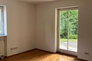 Lichtdurchflutete 3-Zimmer-EG Wohnung in Pasing-Obermenzing mit kleinem Garten – Die vollständige Adresse der Immobilie erhältst du vom Anbieter., 81245 Neupasing, München – Vorschaubild 3