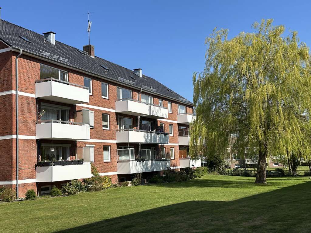Gepflegte Zwei-Zimmerwohnung mit Süd-Ost-Balkon im Musikerviertel