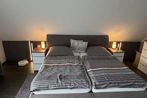 Modernes Wohnen: Möblierte Doppelhaushälfte mit Garten & Garage in Düsseldorf-Urdenbach – 40595 Urdenbach, Düsseldorf – Vorschaubild 29