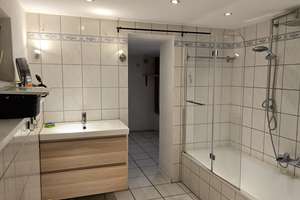 Modernisierte Doppelhaushälfte mit Einliegerwohnung, großem Garten, Terrasse und Garage – Im Ährenfeld 4, 47228 Hochemmerich, Duisburg – Vorschaubild 65