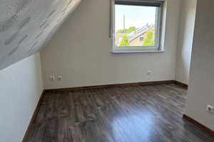 Emmerich: Moderne Doppelhaushälfte mit Garage – Kleve (Kreis) – Vorschaubild 18