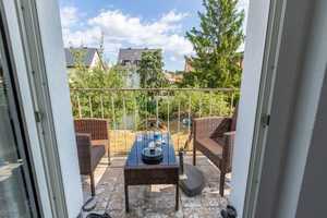 Vollständig renovierte Wohnung mit zweieinhalb Zimmern sowie Balkon und Einbauküche in Stuttgart – Stuttgart – Vorschaubild 3