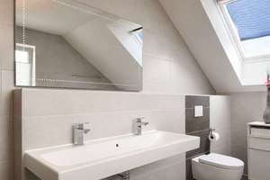 idyllische Siedlungslage | Bj. 2012 - freistehend | Kamin | Fußbodenheiz. | EBK | PV-Anlage | Garage – 4207 Lausen-Grünau, Leipzig – Vorschaubild 19