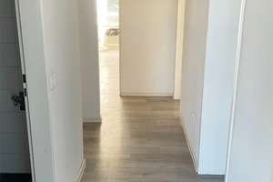 Schöner Wohnen auf 2 Ebenen! Renovierte 5 Zimmer, 2 Bäder, Loggia, gute Raumaufteilung, Abstellraum – Gropiusweg 15, 44801 Querenburg, Bochum – Vorschaubild 9