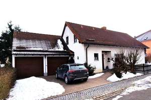 Charmantes Einfamilienhaus - Ihr neues Zuhause? – Die vollständige Adresse der Immobilie erhältst du vom Anbieter., 95100 Selb – Vorschaubild 13
