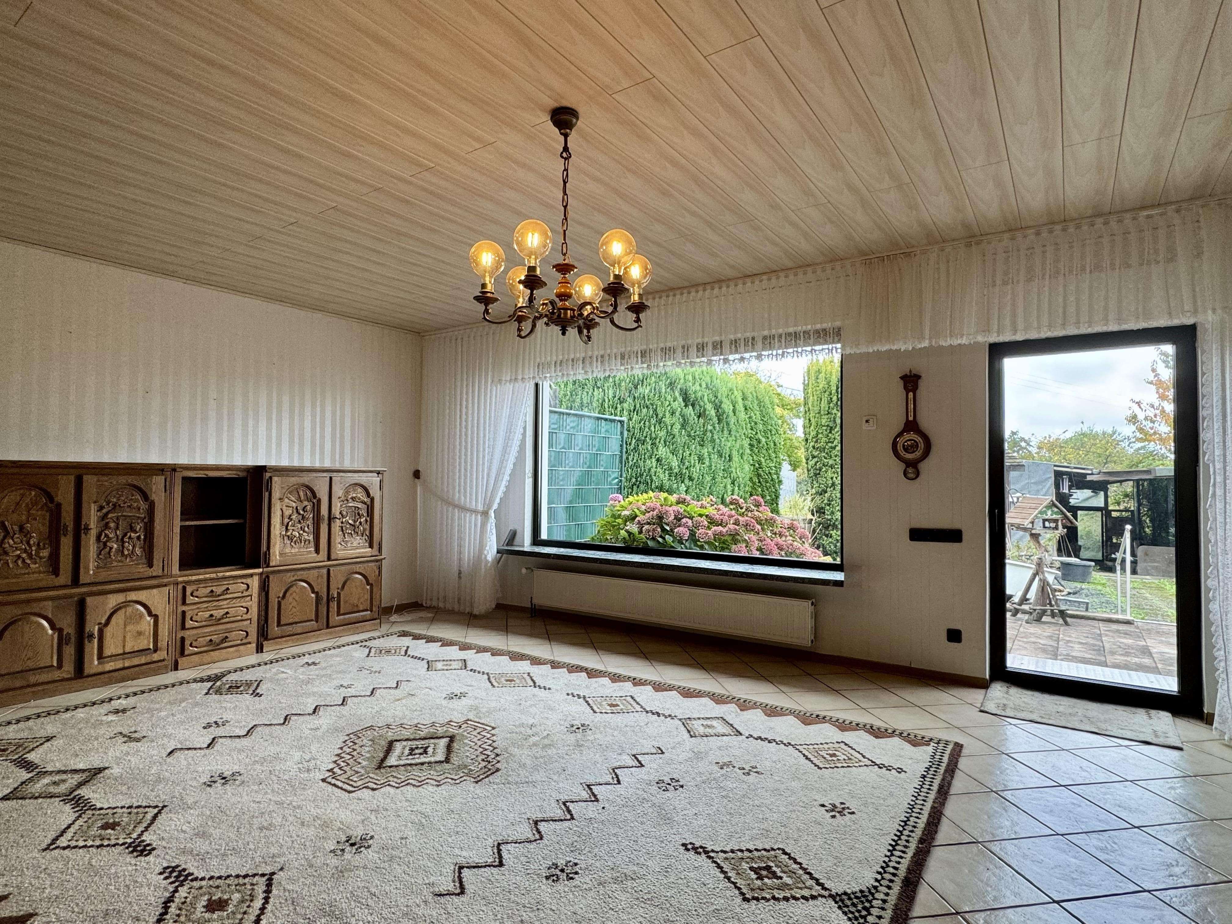 Immobilie in Neustadt (Wied) - Familienfreundliches EFH mit idealer Anbindung an die A3 - Bild 0