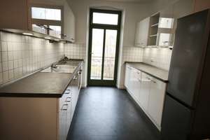 3 Raumwohnung mit Parkett und neuer EBK – Gießerstraße 33, 9130 Sonnenberg, Chemnitz – Vorschaubild 7