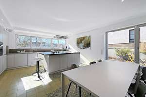 Property thumbnail 11