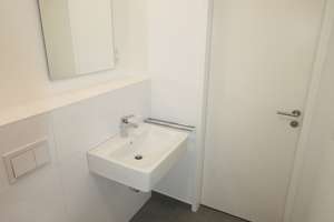 Möbelierte 2-Zimmer-Wohnung mit Balkon in Toplage! – Lütticherstraße 28a, 52064 Sankt Jakob, Aachen – Vorschaubild 13