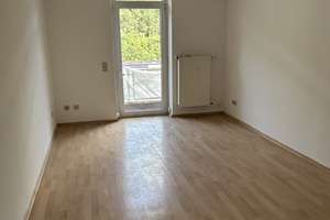 Viel Platz für Ihre Ideen: 4-Zimmer-Wohnung in Bad Münster am Stein-Ebernburg – Berliner Straße 33, 55583 Bad Münster am Stein-Ebernburg – Vorschaubild 14