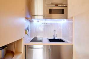 Geschmackvolle 1-Raum-Wohnung mit gehobener Innenausstattung in Düsseldorf – Düsseldorf – Vorschaubild 4
