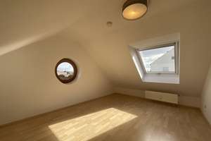 Maisonette-Wohnung mit zusätzlicher Fläche – Die vollständige Adresse der Immobilie erhältst du vom Anbieter., 86179 Haunstetten-Nord, Augsburg – Vorschaubild 9