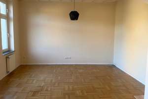 Schöne, große Altbauwohnung in Duisburg Hamborn
