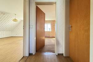 Einfamilienhaus in sehr schöner Lage und großem  Grundstück in Mössingen – Die vollständige Adresse der Immobilie erhältst du vom Anbieter., 72116 Mössingen – Vorschaubild 14