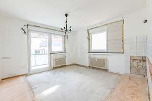 Familienfreundliche Doppelhaushälfte mit großem Grundstück und Potenzial
Ruhige Stadtlage, viel Woh – Die vollständige Adresse der Immobilie erhältst du vom Anbieter., 76131 Rintheim, Karlsruhe – Vorschaubild 5