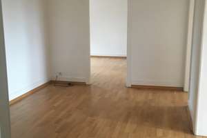 Charmante Dachgeschosswohnung ohne Schrägen