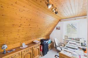 Für die kleine Familie! - Einfamilienhaus mit Garten und viel Potential vor den Toren Hamburgs! – Lärchenstraße 5, 25492 Heist – Vorschaubild 22