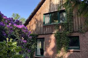 Einfamilienhaus mit großem Garten zur Miete - von Privat