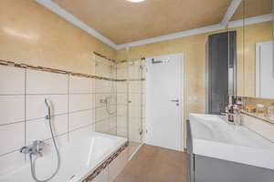 HEGERICH: Exklusive 4-Zimmer-EG-Terrassenwohnung im grünen Waldperlach – Die vollständige Adresse der Immobilie erhältst du vom Anbieter., 81739 Waldperlach, München – Vorschaubild 12