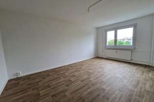 1-Zimmer-Wohnung im 4. Obergeschoss zu vermieten – Zschampertaue 16, 4207 Lausen-Grünau, Leipzig – Vorschaubild 2