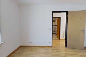 Warmes Nest, kalte Ersparnis - 1 KALTMIETE GESCHENKT: Große 3-Zimmer-Dachgeschosswohnung mit EBK ... – 39104 Altstadt, Magdeburg – Vorschaubild 10