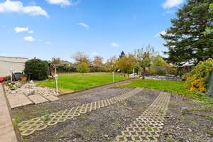 NEUER PREIS! Großzügiges Einfamilienhaus mit großem Garten, Einbauküche und viel Potenzial – Die vollständige Adresse der Immobilie erhältst du vom Anbieter., 53359 Rheinbach – Vorschaubild 47
