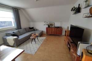Gepflegte 3-Zimmer-Dachgeschosswohnung mit Balkon in Bochum-Höntrop