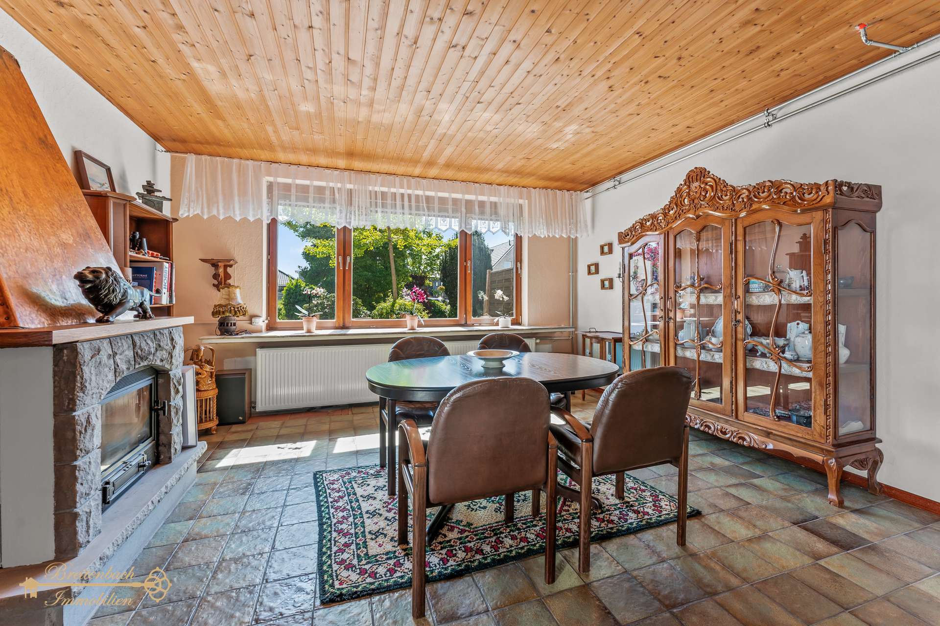 Immobilie in Elsfleth - Ihr neues Zuhause mit Charme, Kamin und liebevoll gestaltetem Garten - Bild 1