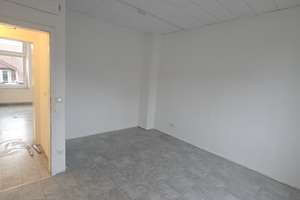 Helle 3-Zimmer-Wohnung ( 70 m²) mit hohen Decken und großen Fenstern in ruhiger Lage – Die vollständige Adresse der Immobilie erhältst du vom Anbieter., 47137 Untermeiderich, Duisburg – Vorschaubild 18