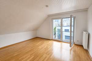 Heute erwerben, morgen selbst nutzen: Vermietete 4,5-Zimmer-Dachgeschosswohnung mit Balkon – Die vollständige Adresse der Immobilie erhältst du vom Anbieter., 42929 Wermelskirchen – Vorschaubild 28