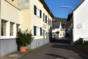 Toller Altbau mit viel Potential! 180qm Gewerbefläche, 120qm Büro-/Wohnfl. + Innenhof & Stellplätze! – Die vollständige Adresse der Immobilie erhältst du vom Anbieter., 53639 Königswinter – Vorschaubild 4