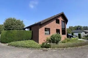 Freistehende, großzügige, top gepflegte Immobilie in Geilenkirchen – Heinsberg (Kreis) – Vorschaubild 3