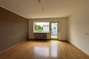Wohnhaus mit Nebengebäude in Dechsendorf...Platz, Platz, Platz! – Die vollständige Adresse der Immobilie erhältst du vom Anbieter., 91056 Dechsendorf West, Erlangen – Vorschaubild 13