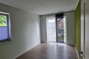 Befristete Vermietung: Endreihenhaus mit 5 Zimmern zentral in Eversten – Die vollständige Adresse der Immobilie erhältst du vom Anbieter., 26131 Eversten, Oldenburg (Oldenburg) – Vorschaubild 9