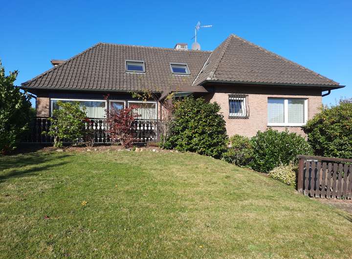 Real Estate Title Image Background