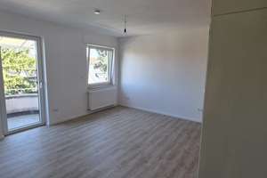 Neu renovierte 4-Zimmer-Wohnung mit 2 Balkonen im 1. OG in Bad Cannstatt, Wohngebiet "Im Geiger" – Im Geiger 45, 70374 Im Geiger, Stuttgart – Vorschaubild 15