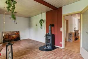 Vielseitig nutzbares Zweifamilienhaus mit großzügigem Grundstück in Bielefeld – 33729 Heepen, Bielefeld – Vorschaubild 5