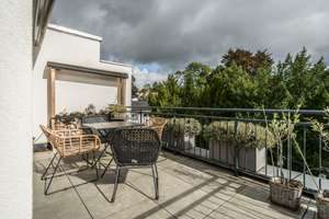 Exklusives Neubau-Penthouse über zwei Ebenen mit traumhaften Blicken ins Grüne bis nach Mainz! – Die vollständige Adresse der Immobilie erhältst du vom Anbieter., 65187 Biebrich, Wiesbaden – Vorschaubild 43