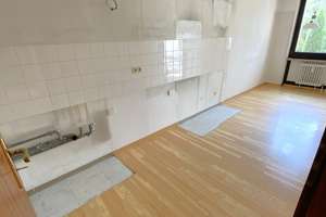 schöne Wohnung mit gutem Grundriss, zentrumsnahe ruhige Lage im LÖSCH-PARK ... – Die vollständige Adresse der Immobilie erhältst du vom Anbieter., 86153 Jakobervorstadt-Nord, Augsburg – Vorschaubild 5