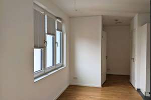 Perfekt für Paare: Moderne 2-Zimmer-Wohnung mit LOGGIA, EBK u.v.m. in Hannover – Cecile-Huk-Ring 3, 30453 Limmer, Hannover – Vorschaubild 4