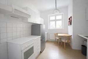 Zentrale Lage am Berliner Wissenschafts- und Hightechstandort: 3-Zimmer-Wohnung in Adlershof – Die vollständige Adresse der Immobilie erhältst du vom Anbieter., 12489 Adlershof, Berlin – Vorschaubild 3