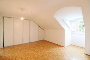 Einzigartige und schöne Maisonettewohnung in Bonn Holzlar mit 3 Balkonen und Garten – Die vollständige Adresse der Immobilie erhältst du vom Anbieter., 53229 Holzlar, Bonn – Vorschaubild 7