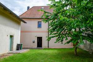 Charakterstarkes Wohnhaus mit Geschichte – ehemaliges Gemeindehaus, sofort einziehen – Die vollständige Adresse der Immobilie erhältst du vom Anbieter., 92281 Königstein – Vorschaubild 7