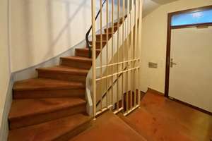 NBG-EIBACH: KOMPLETT SANIERUNGSBEDÜRFTIGES 2-FAMILIEN-REIHENMITTELHAUS OHNE GARAGE IN RUHIGER LAGE – Riedenburger Straße 39, 90451 Röthenbach Ost, Nürnberg – Vorschaubild 14