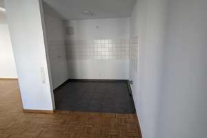 Zuhause mit 4 Zimmern und Balkon in Freiburg – Die vollständige Adresse der Immobilie erhältst du vom Anbieter., 79108 Brühl-Güterbahnhof, Freiburg im Breisgau – Vorschaubild 7